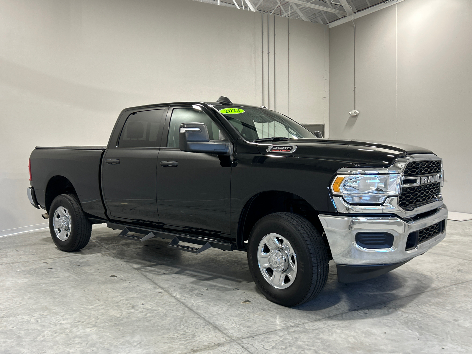 2023 Ram 2500 Tradesman 4