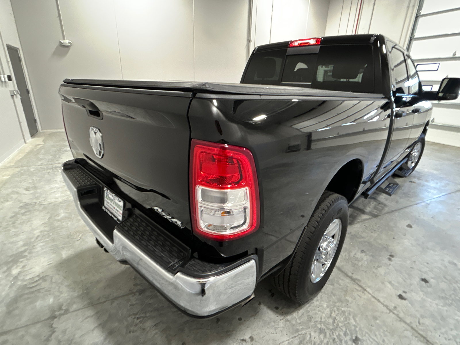 2023 Ram 2500 Tradesman 6