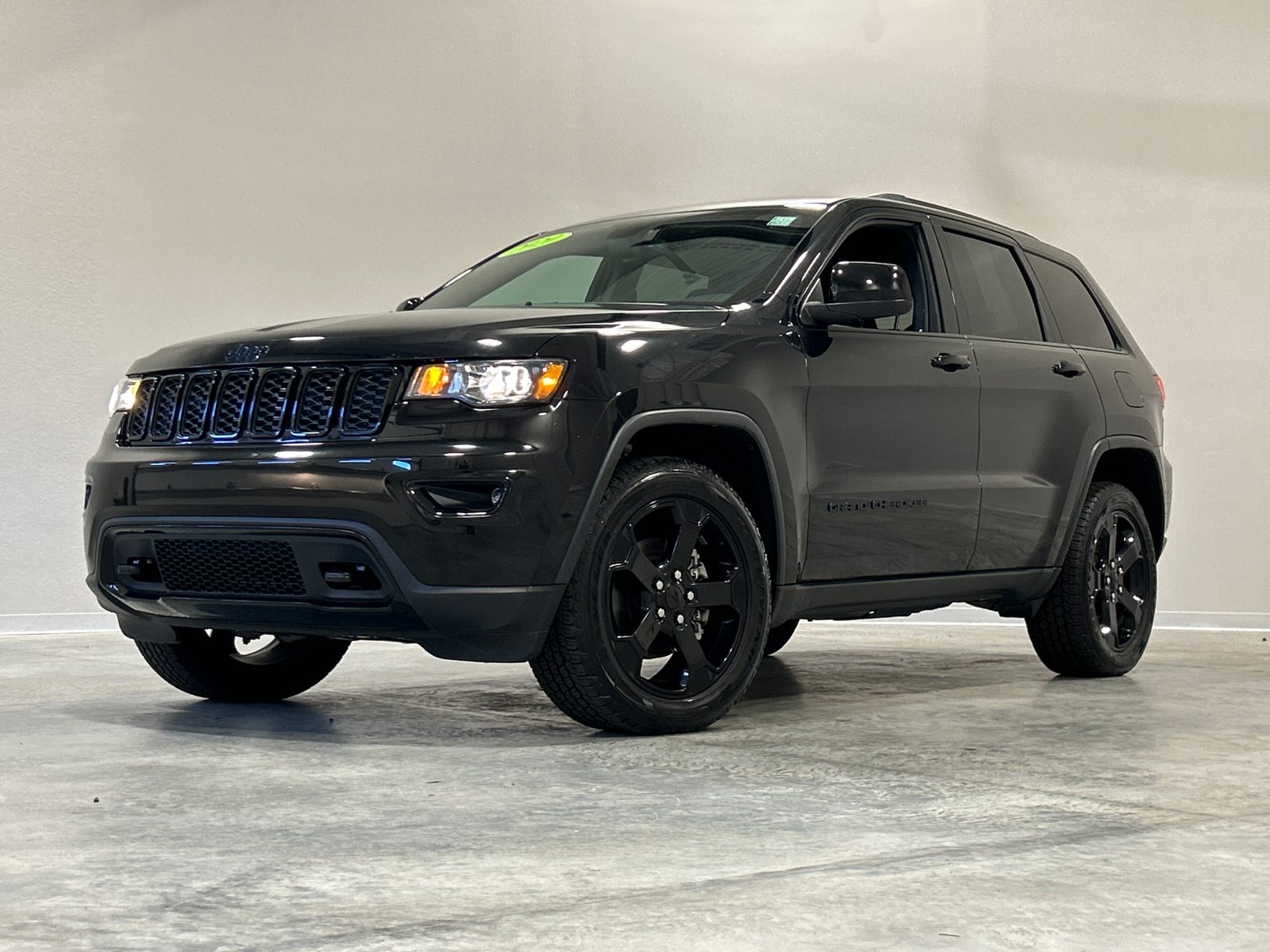 2020 Jeep Grand Cherokee Upland Edition 2