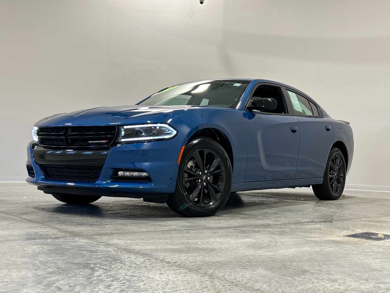 2023 Dodge Charger SXT 1