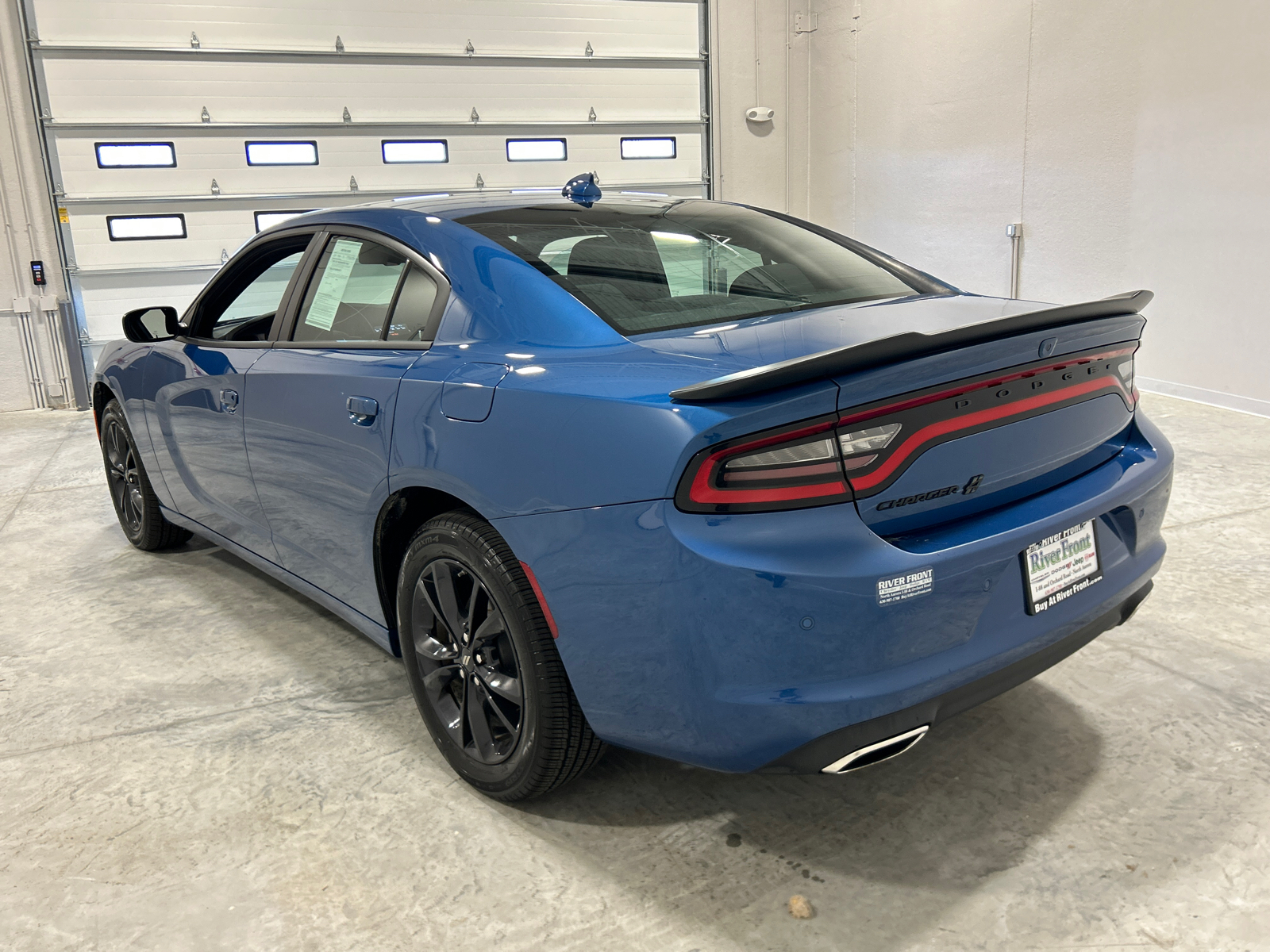 2023 Dodge Charger SXT 8