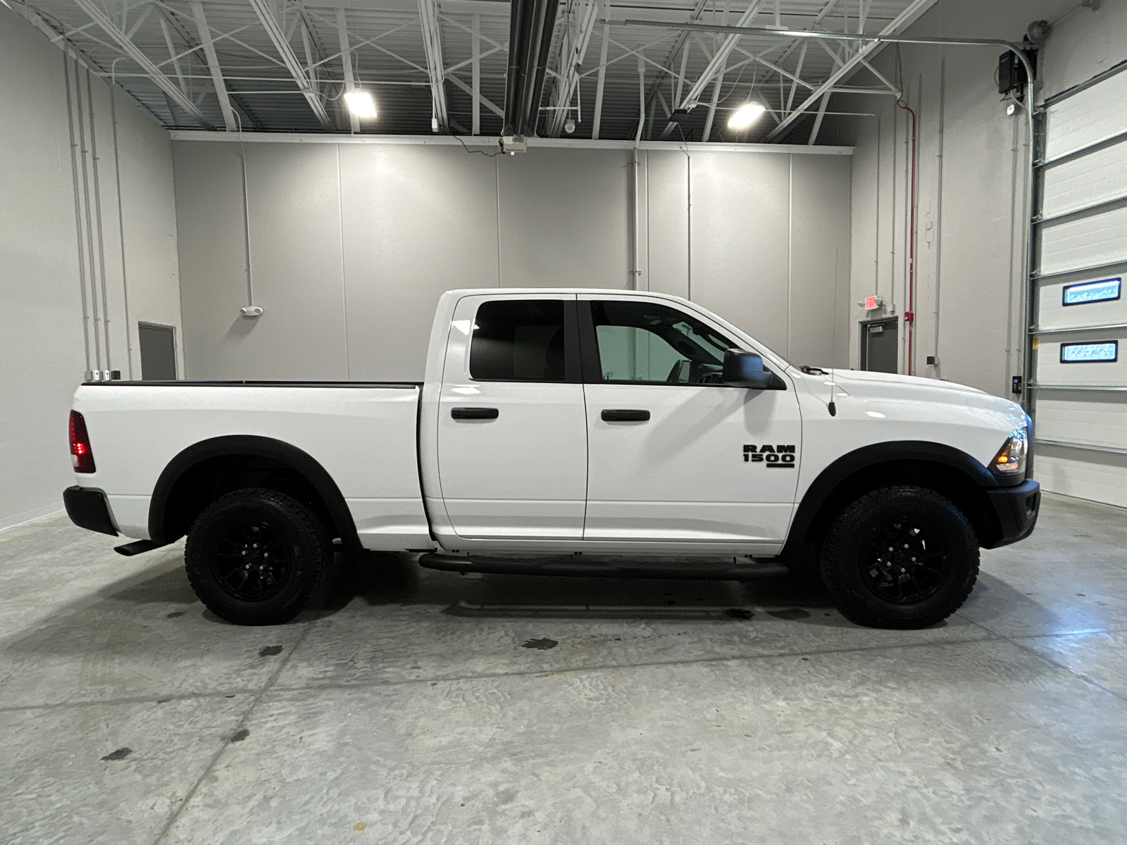 2021 Ram 1500 Classic Warlock 5