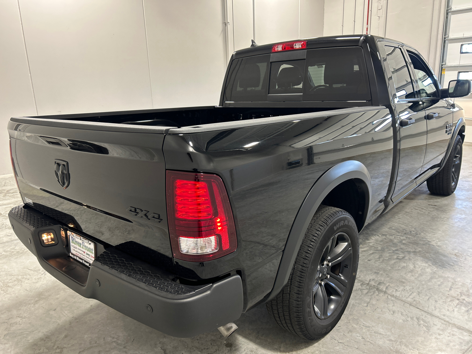 2021 Ram 1500 Classic Warlock 6