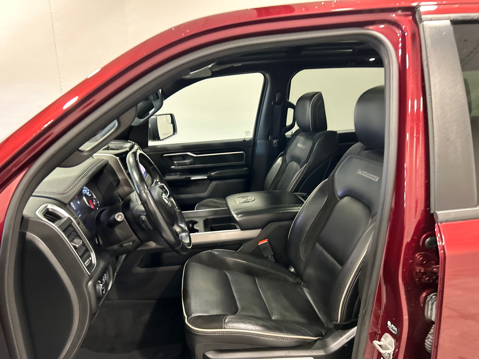 2022 Ram 1500 Laramie 17