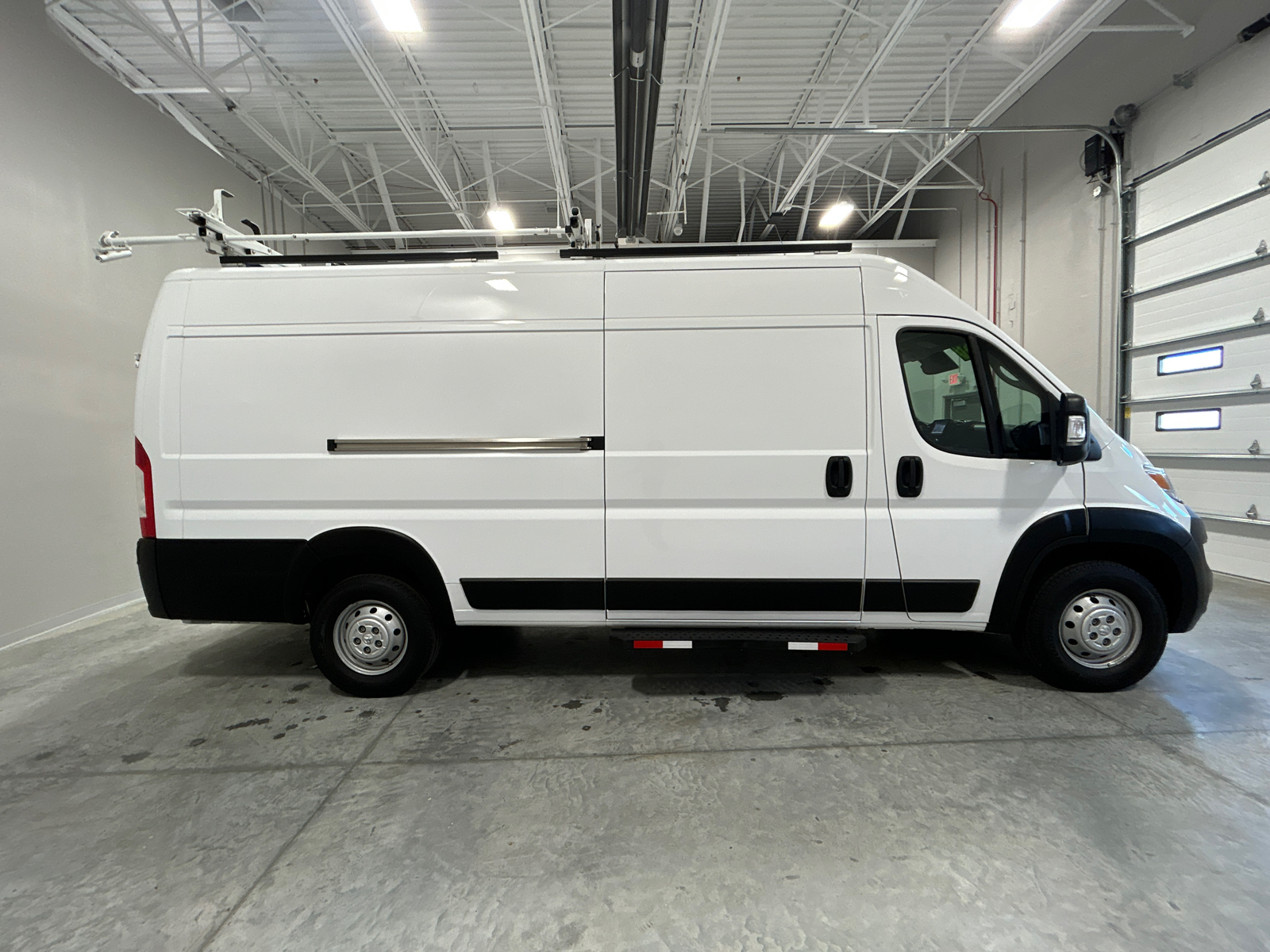 2023 Ram ProMaster 3500 High Roof 5