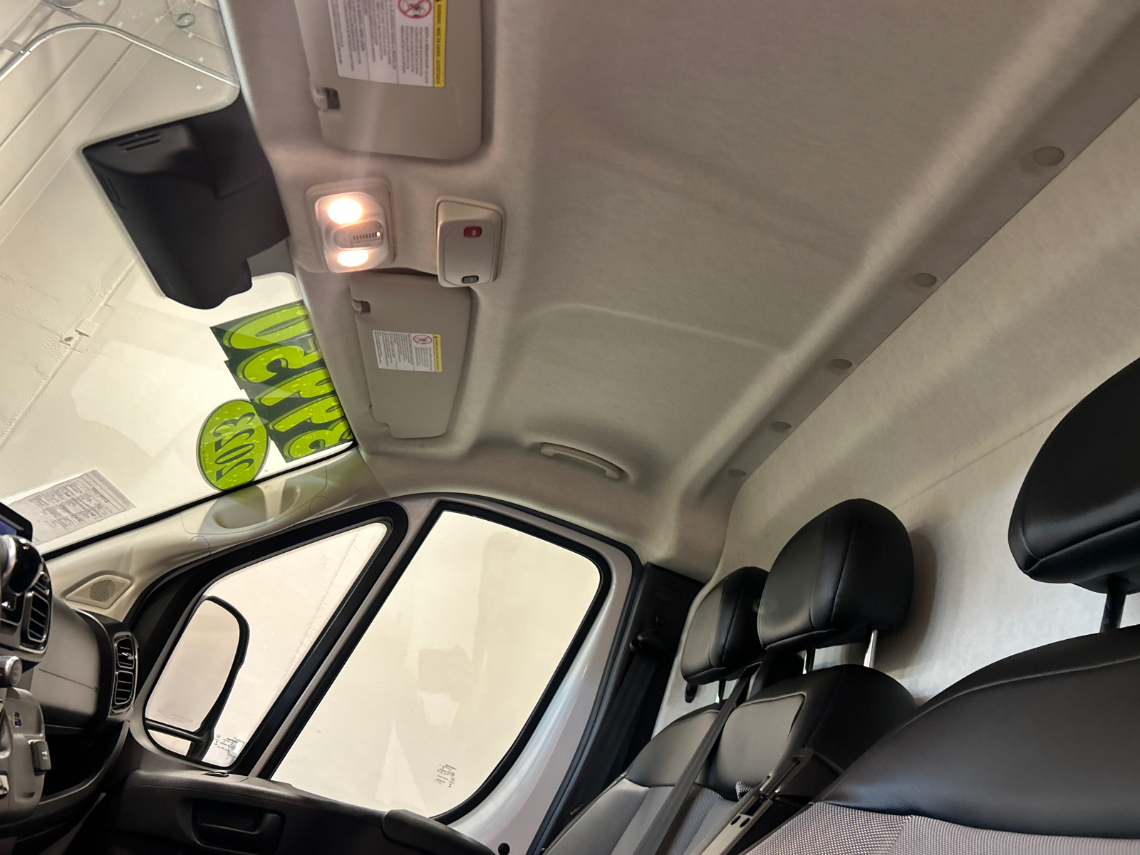 2023 Ram ProMaster 3500 High Roof 26