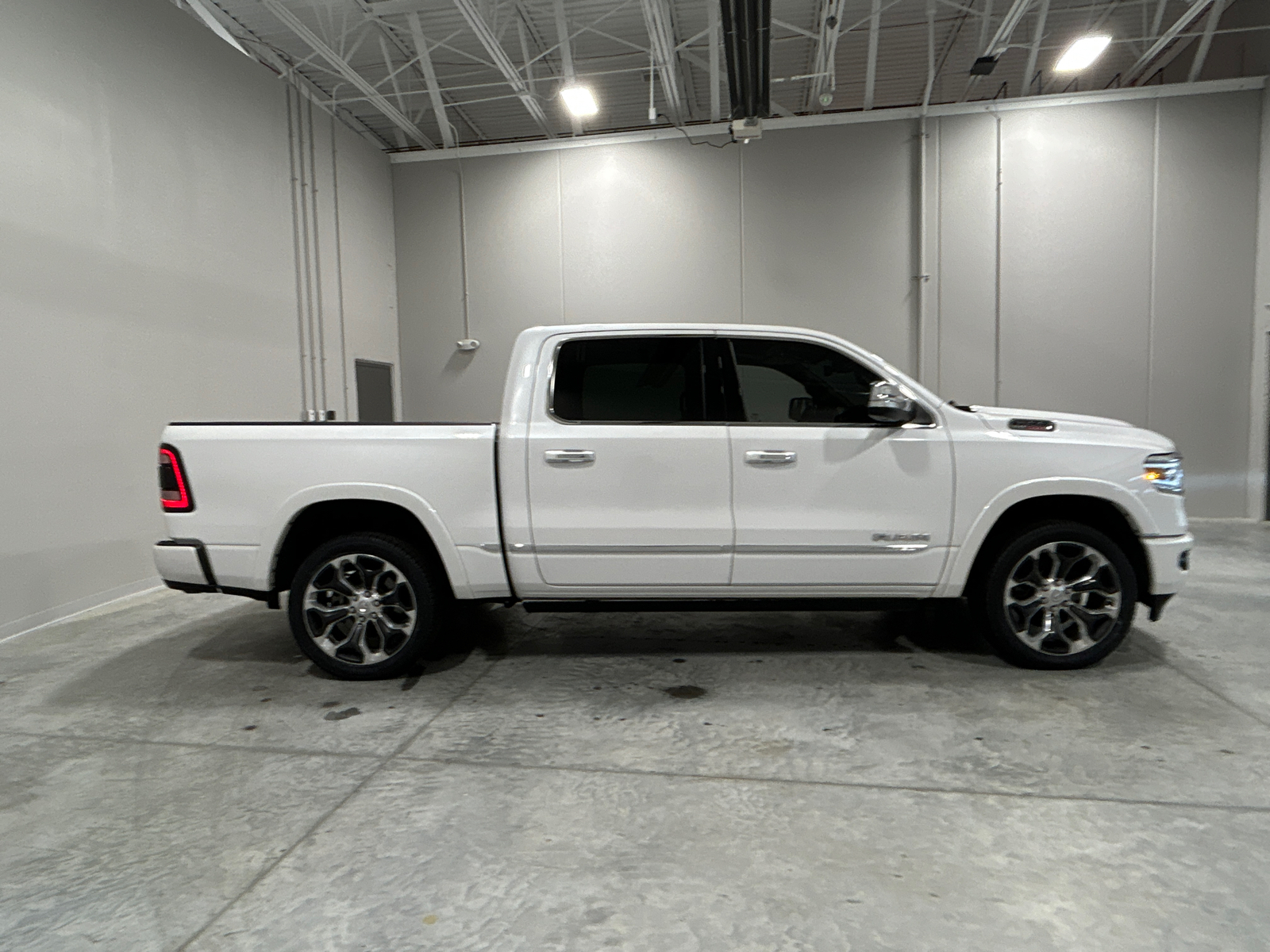 2022 Ram 1500 Limited 5