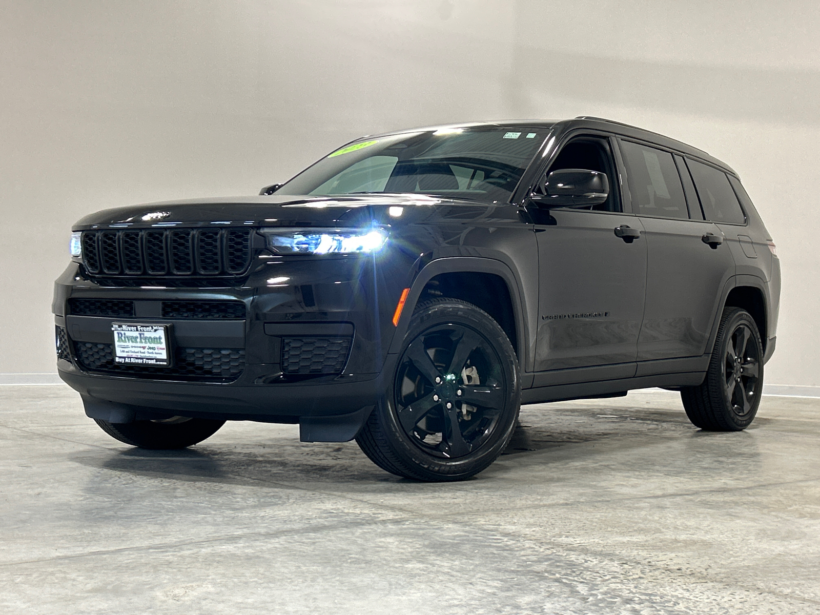 2023 Jeep Grand Cherokee L Altitude 1