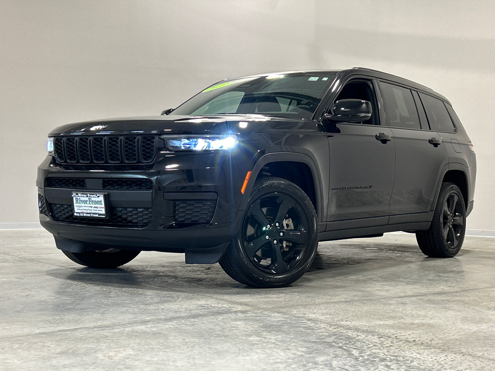 2023 Jeep Grand Cherokee L Altitude 2