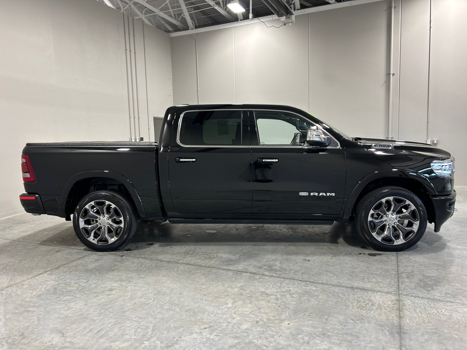 2022 Ram 1500 Laramie Longhorn 5