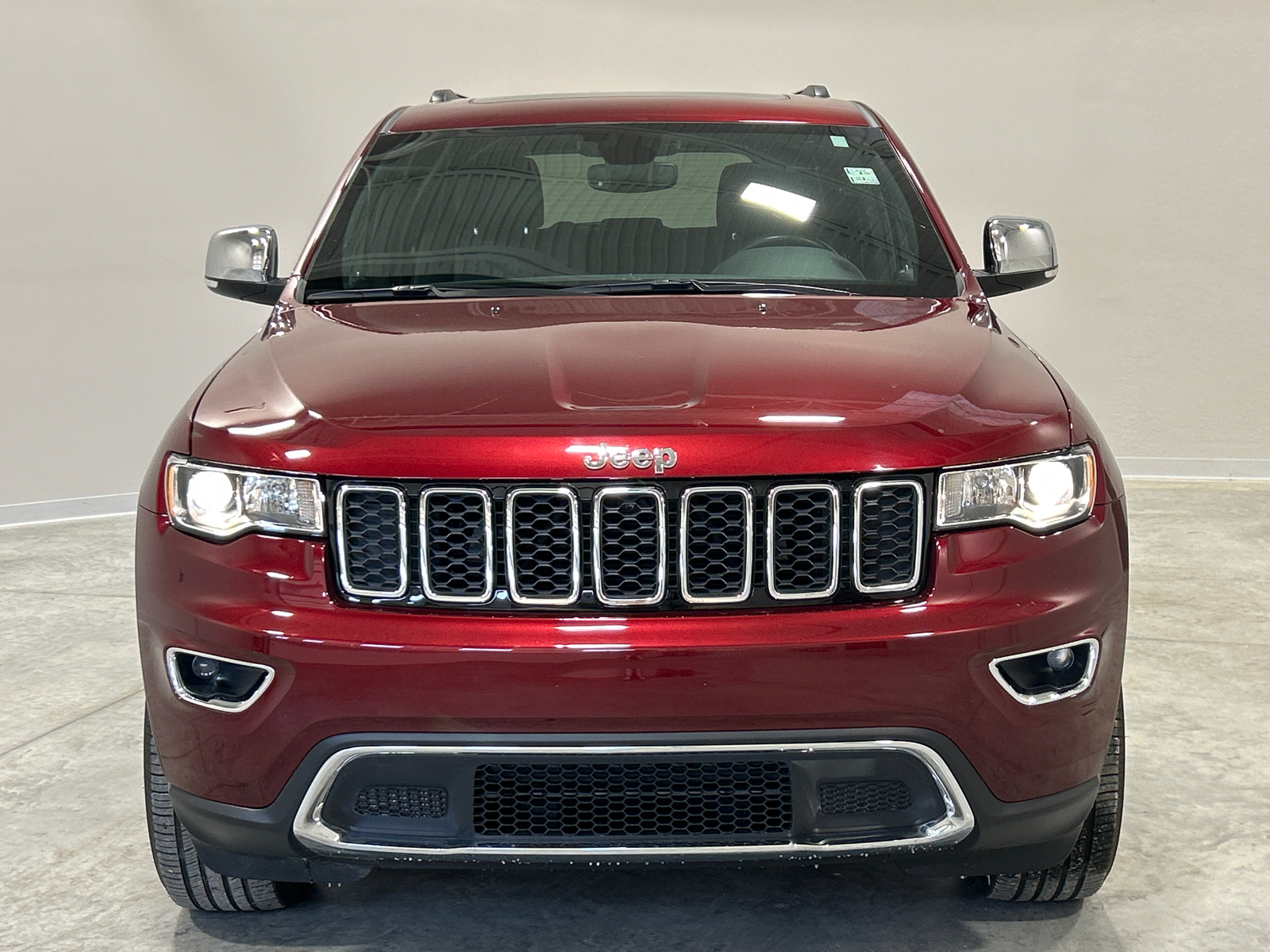 2021 Jeep Grand Cherokee Limited 3