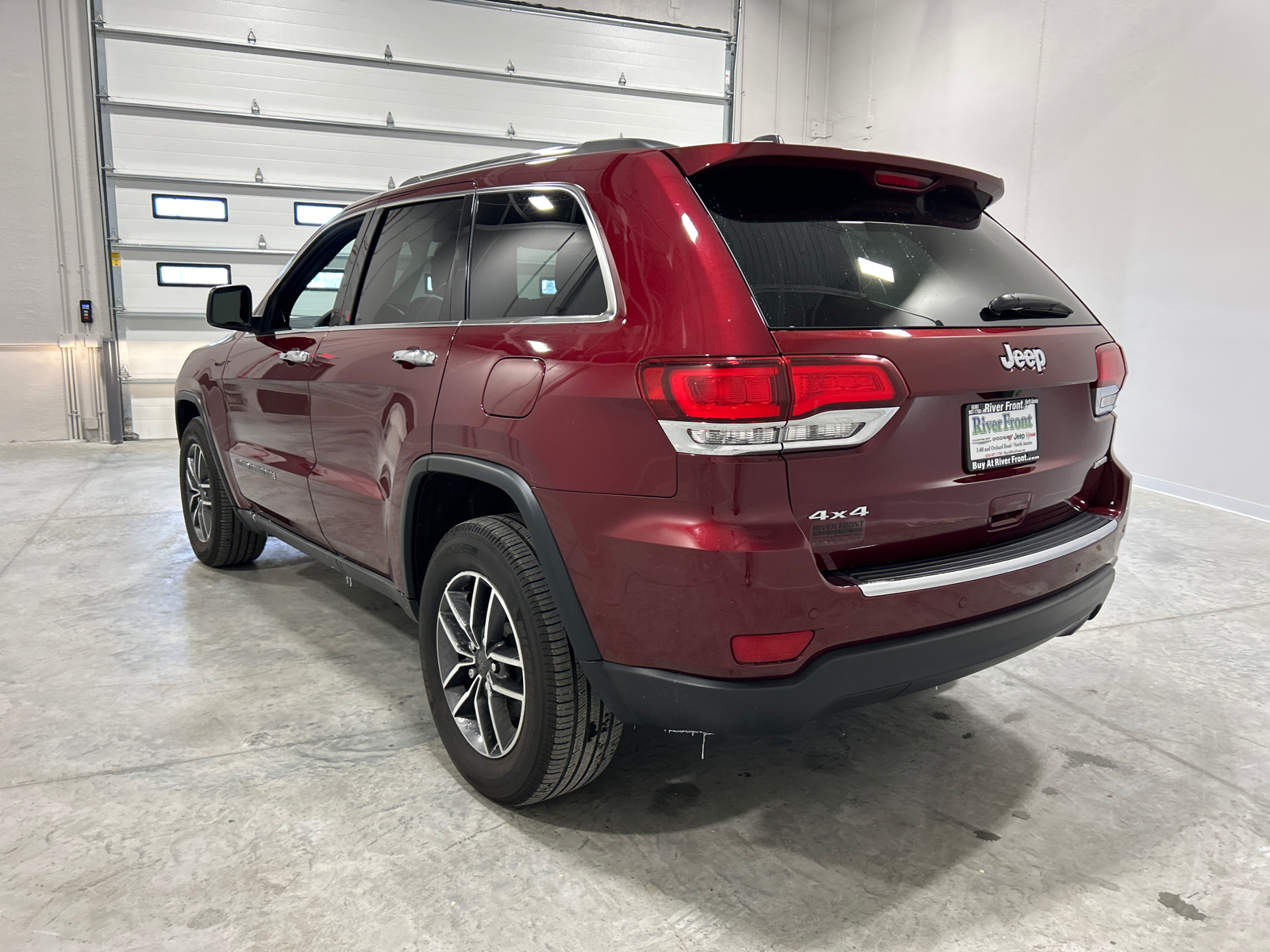 2021 Jeep Grand Cherokee Limited 8