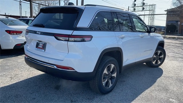 2023 Jeep Grand Cherokee Base 4xe 25