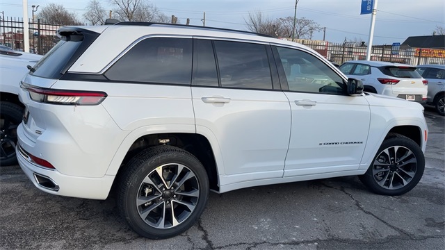 2023 Jeep Grand Cherokee Overland 4xe 5