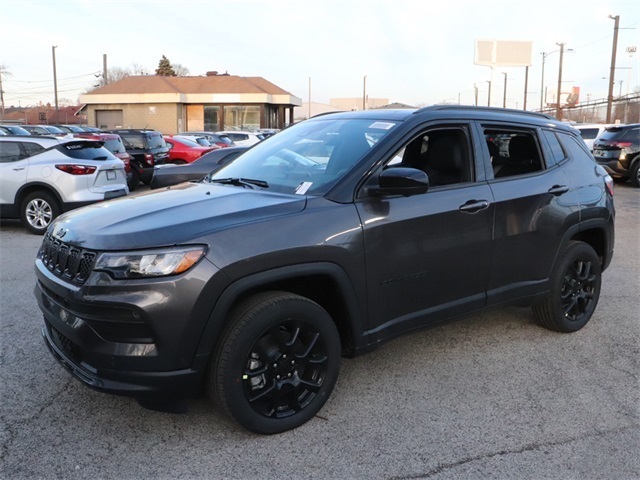 2024 Jeep Compass Latitude 2