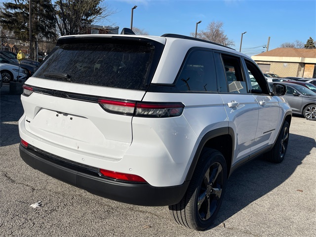 2024 Jeep Grand Cherokee Altitude X 26