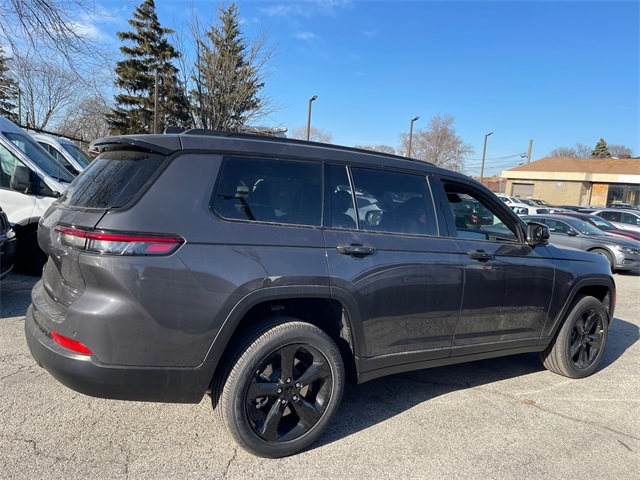 2024 Jeep Grand Cherokee L Altitude 7