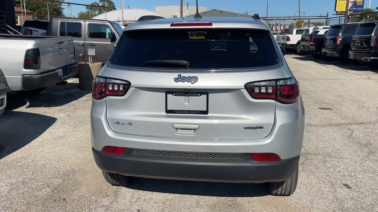 2024 Jeep Compass Latitude Lux 5