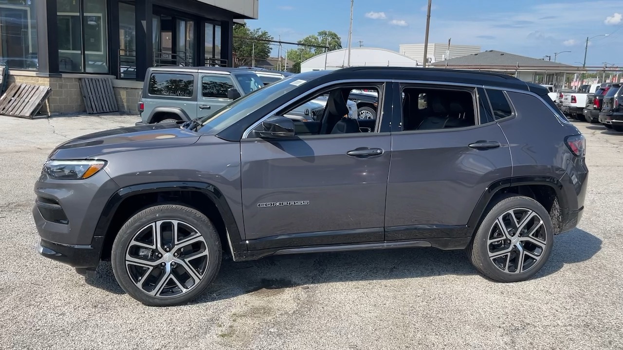 2024 Jeep Compass Limited 21