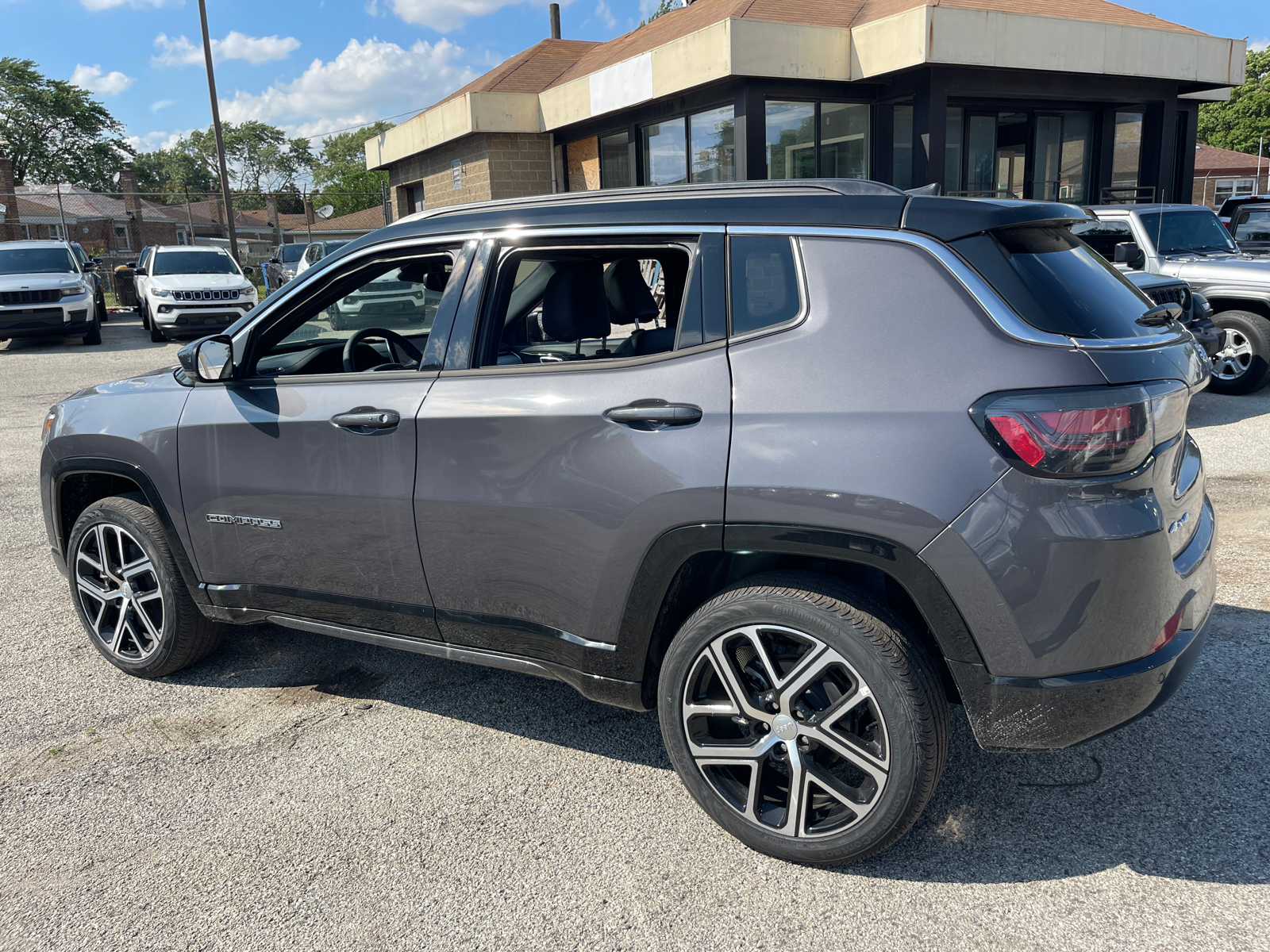 2024 Jeep Compass Limited 22