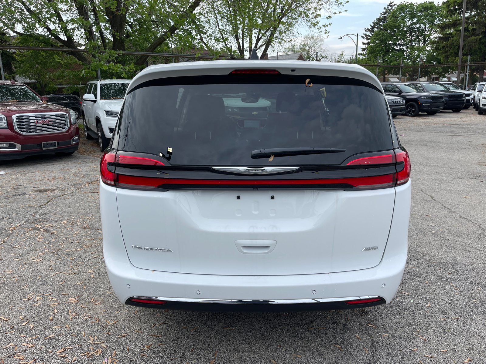 2024 Chrysler Pacifica Touring L 28