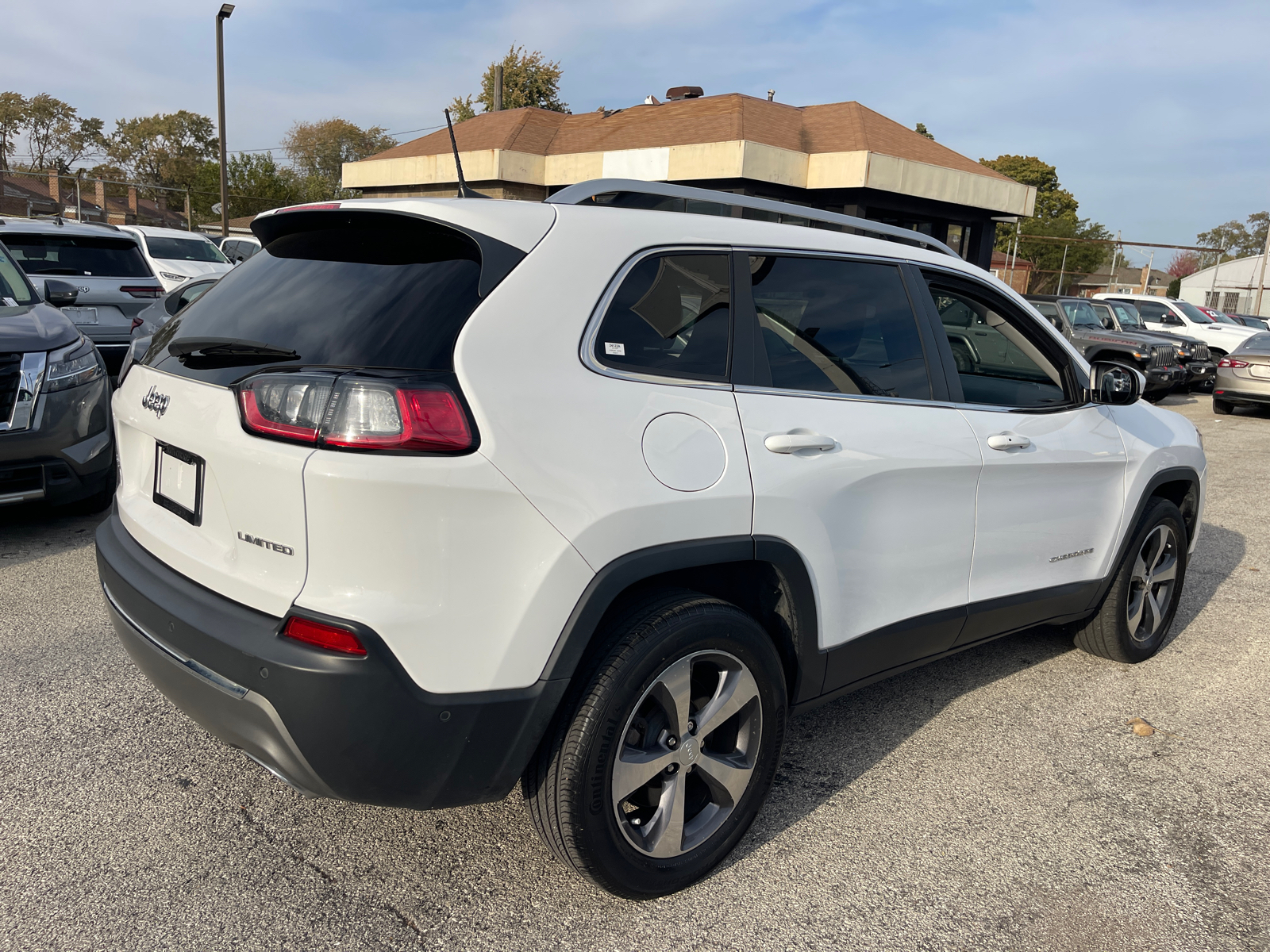 2019 Jeep Cherokee Limited 7