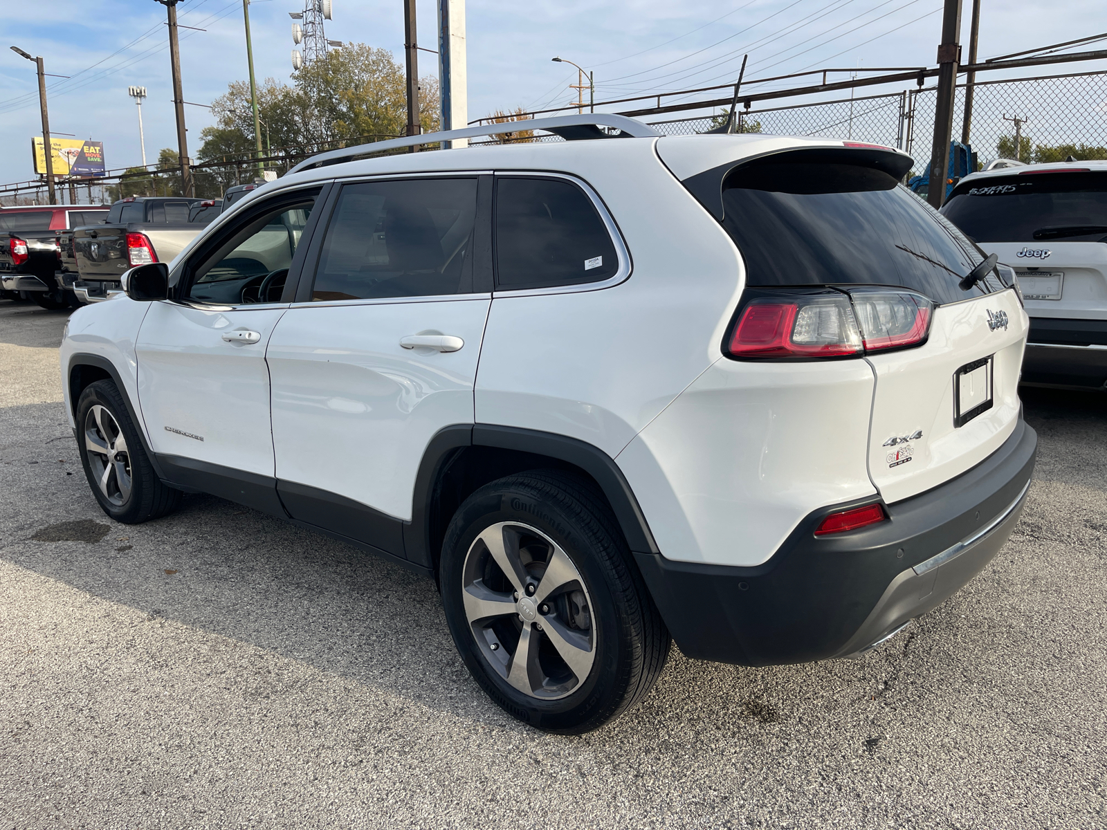 2019 Jeep Cherokee Limited 25