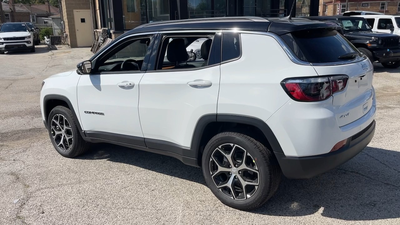 2024 Jeep Compass Limited 29