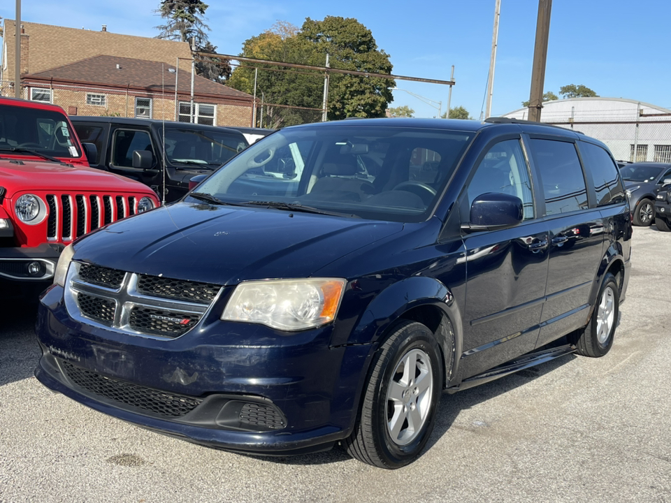 2013 Dodge Grand Caravan SXT 2