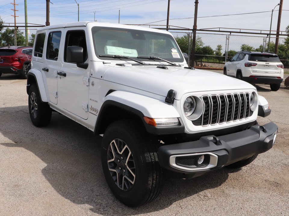 2024 Jeep Wrangler Sahara 8