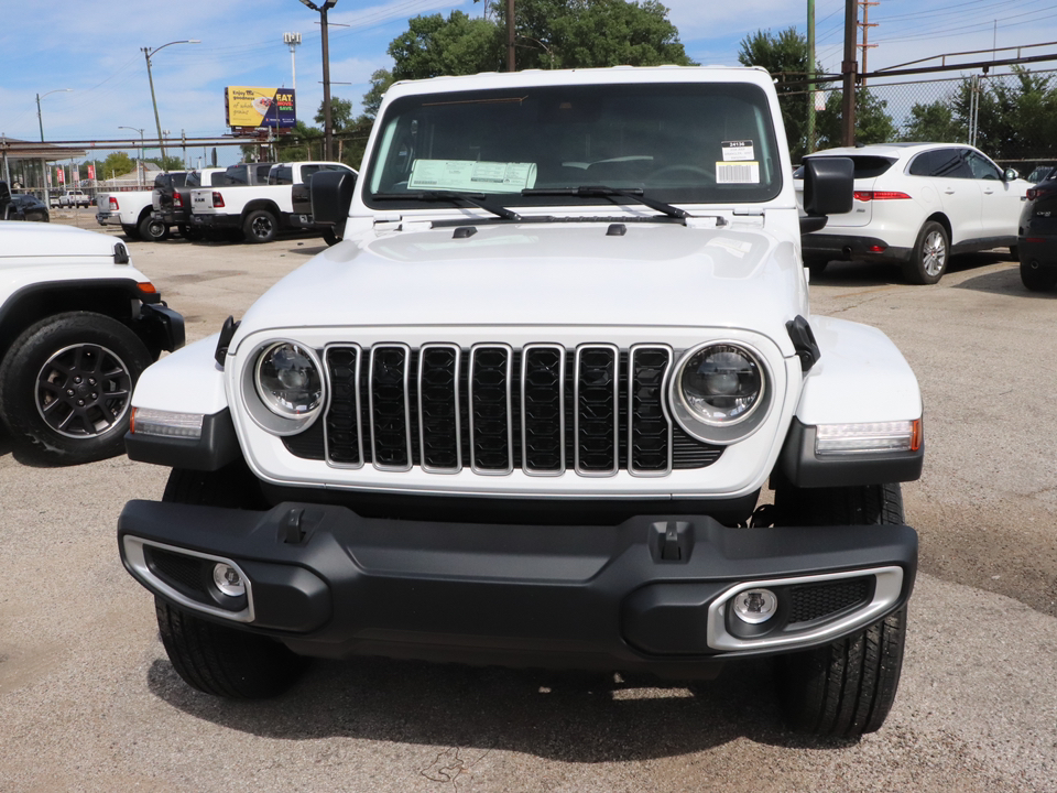 2024 Jeep Wrangler Sahara 33