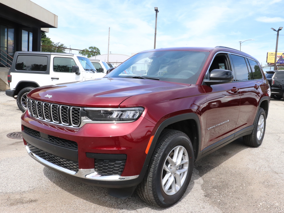 2024 Jeep Grand Cherokee L Laredo 1