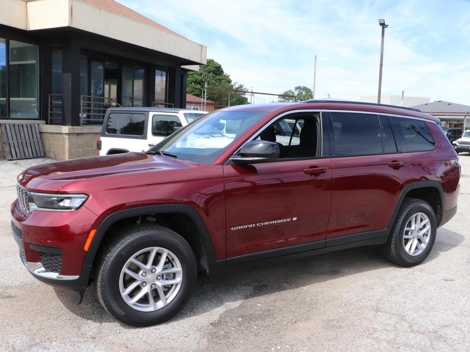 2024 Jeep Grand Cherokee L Laredo 3