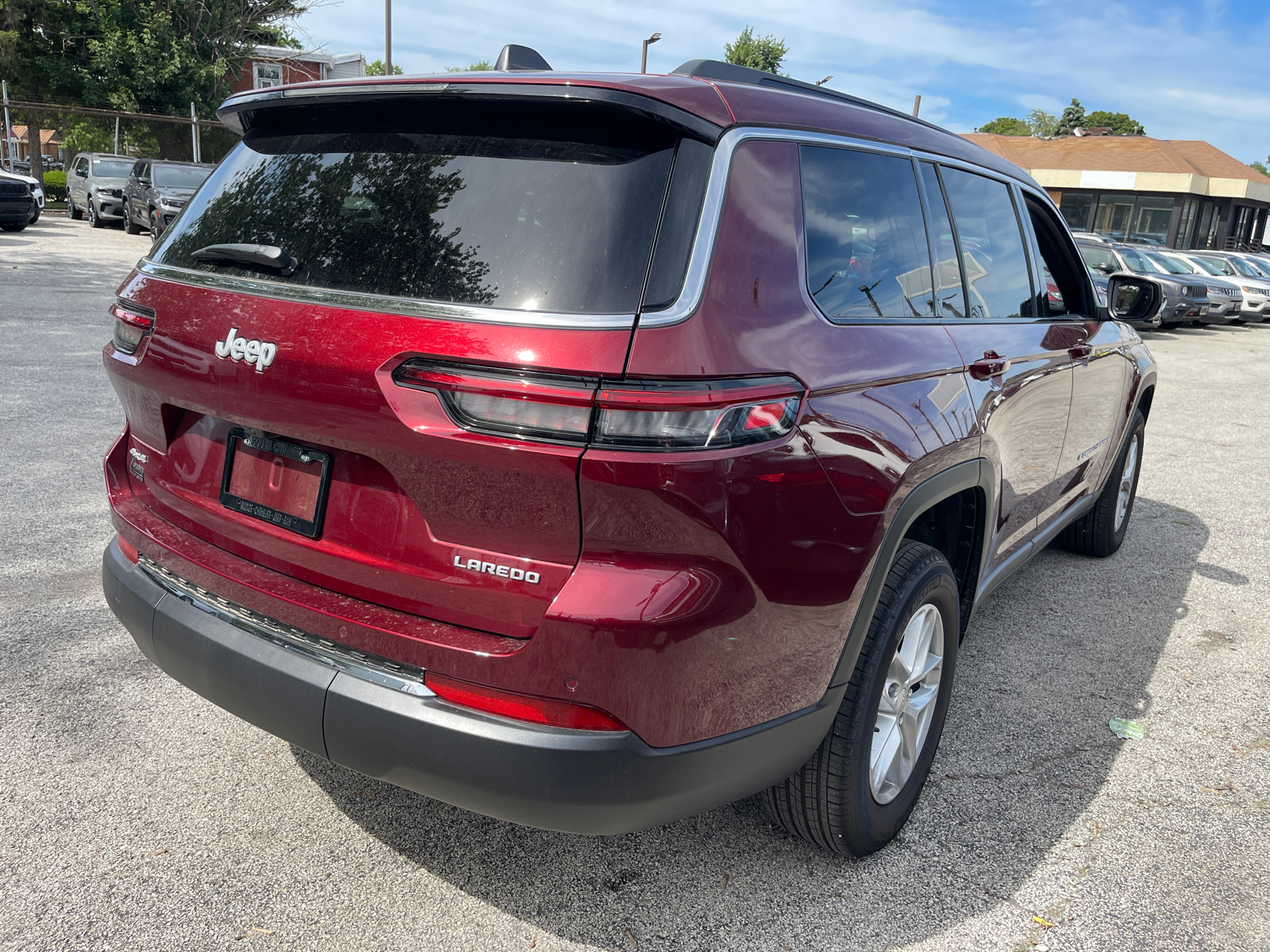 2024 Jeep Grand Cherokee L Laredo 27