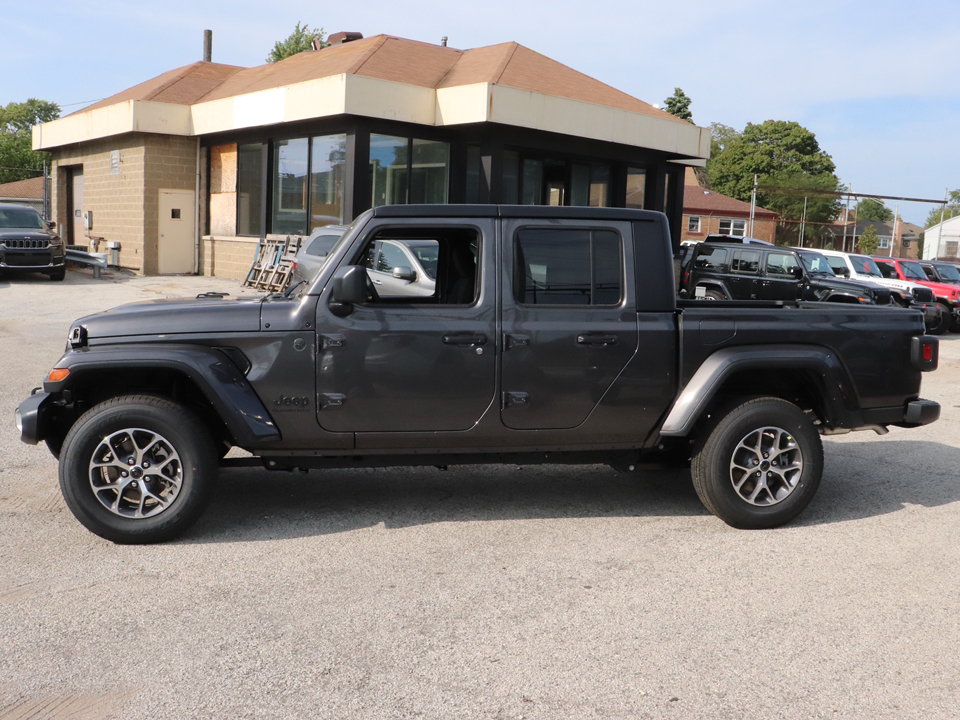 2024 Jeep Gladiator Sport 3