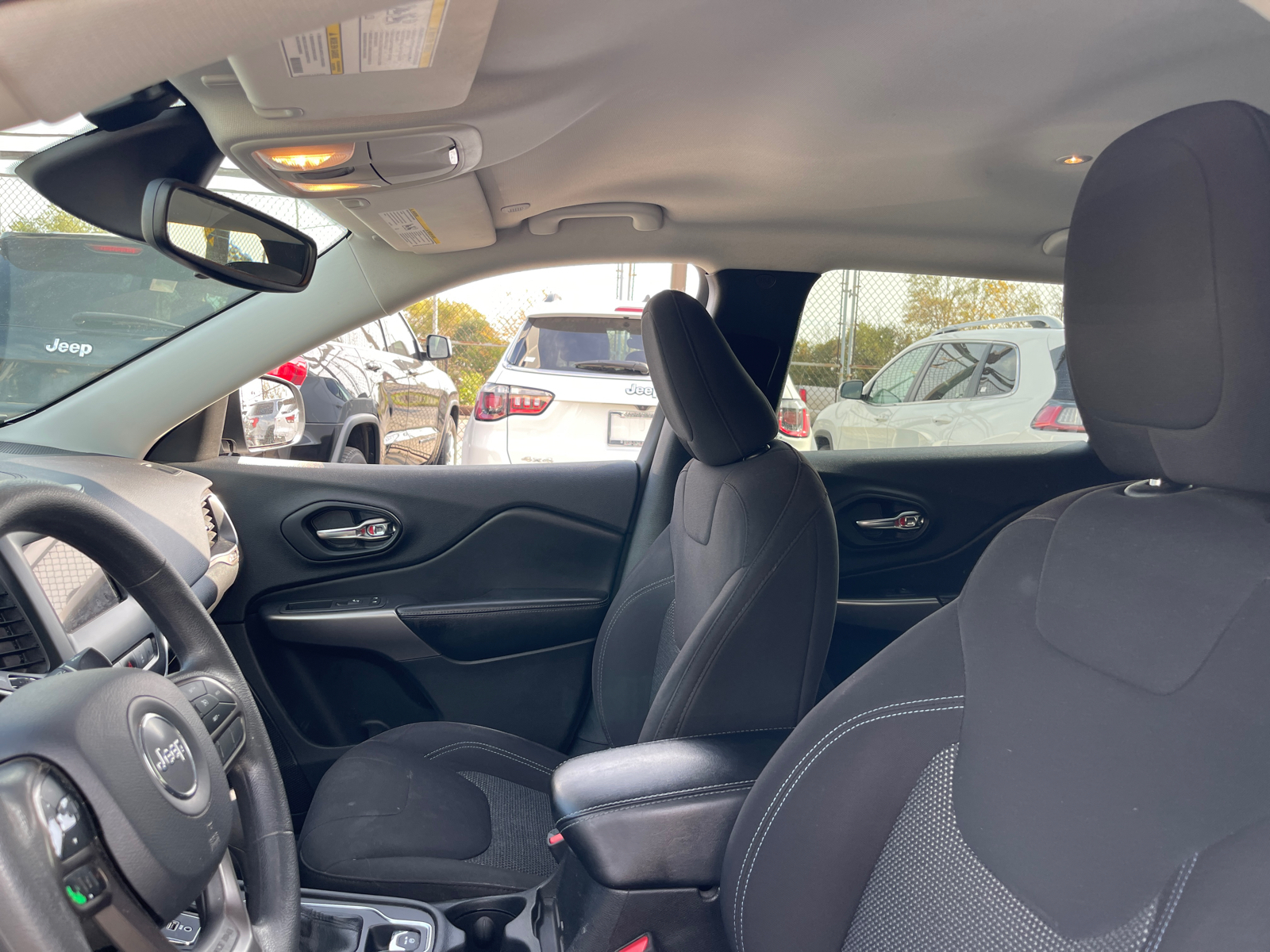 2021 Jeep Cherokee Latitude 11