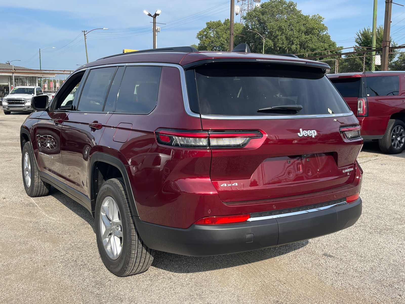 2024 Jeep Grand Cherokee L Laredo 4