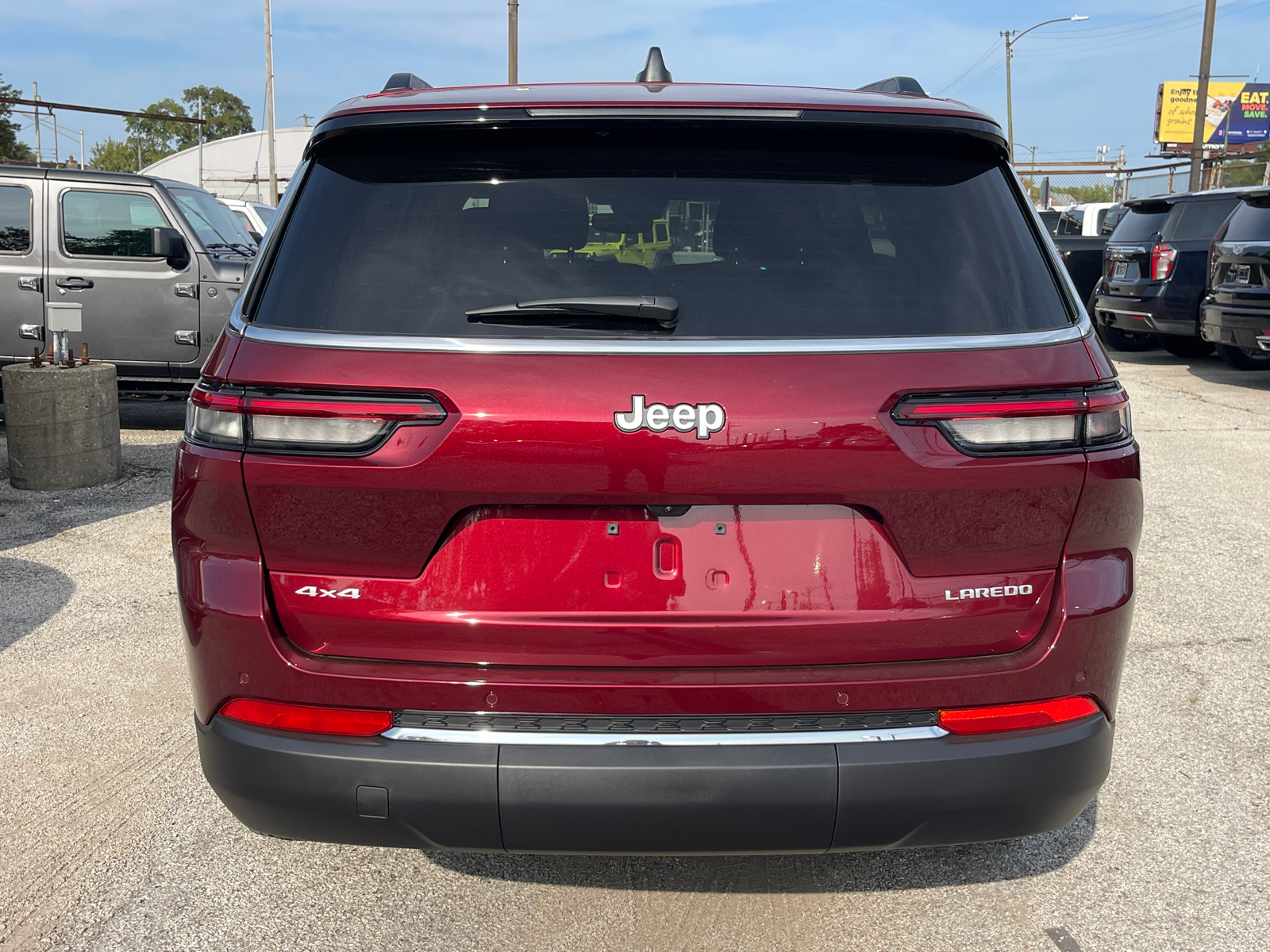 2024 Jeep Grand Cherokee L Laredo 27