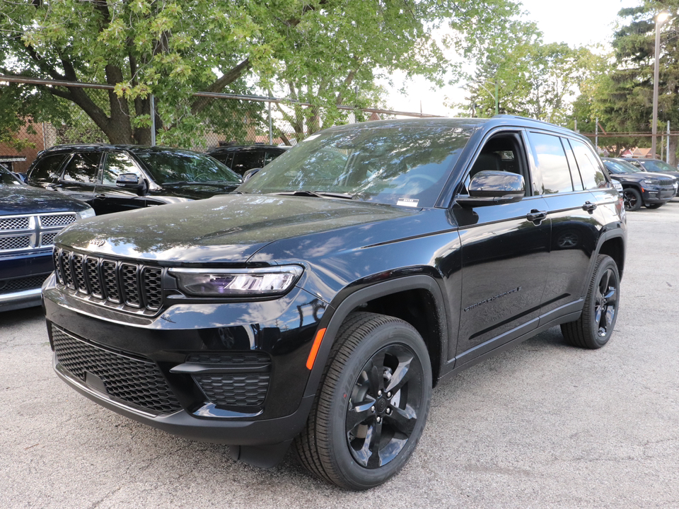 2024 Jeep Grand Cherokee Altitude X 1