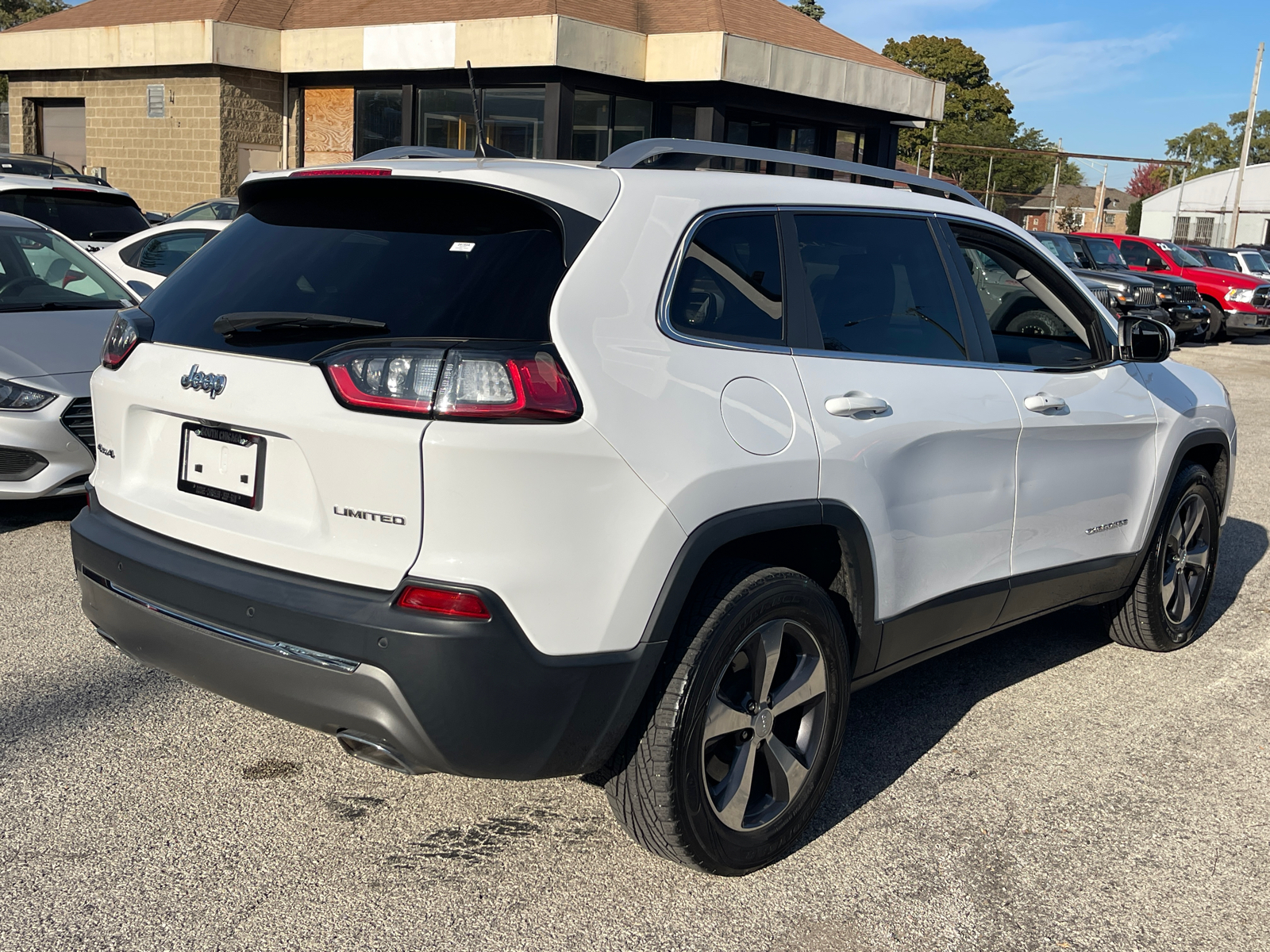 2020 Jeep Cherokee Limited 23