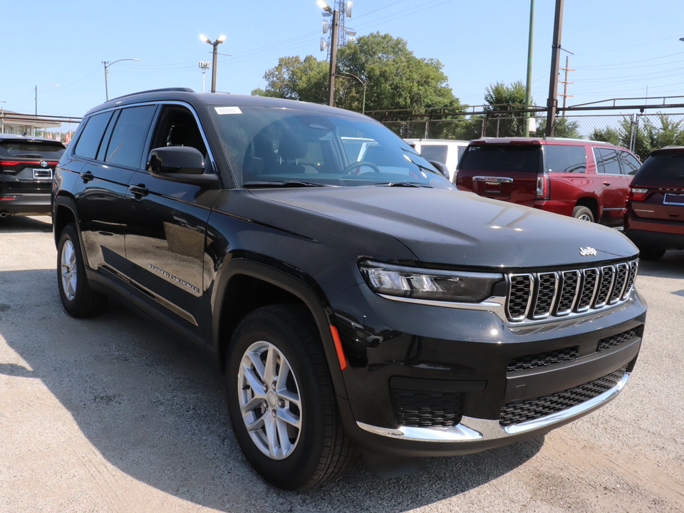 2024 Jeep Grand Cherokee L Laredo 8