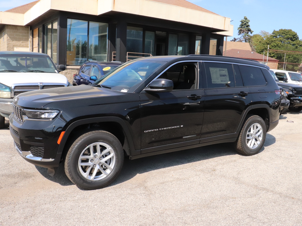 2024 Jeep Grand Cherokee L Laredo 27