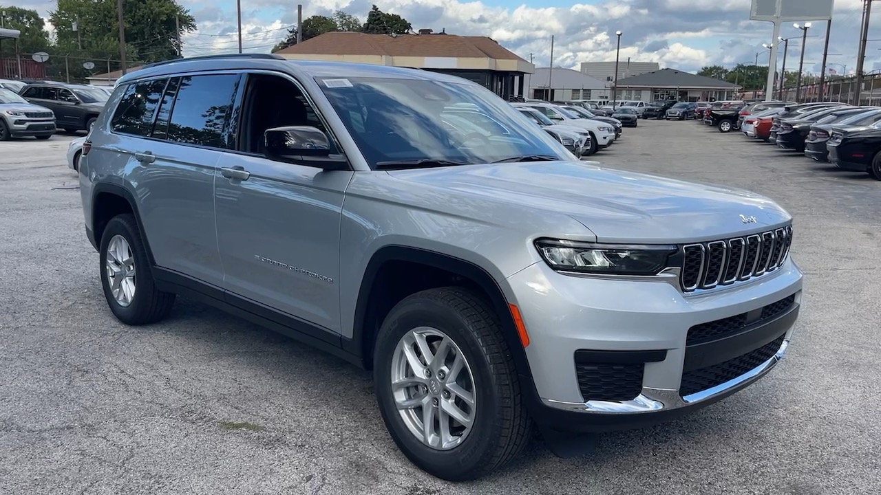 2024 Jeep Grand Cherokee L Laredo 6