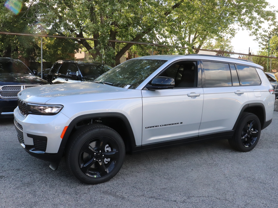 2024 Jeep Grand Cherokee L Altitude X 3