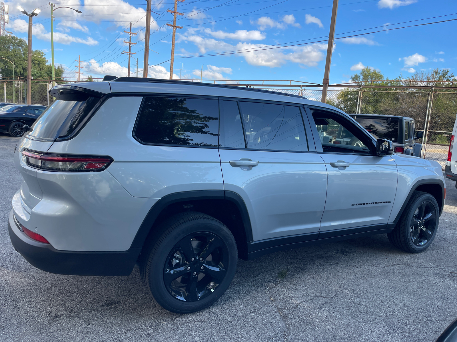 2024 Jeep Grand Cherokee L Altitude X 35