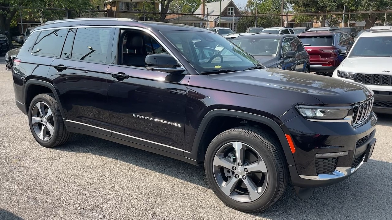 2023 Jeep Grand Cherokee L Limited 7