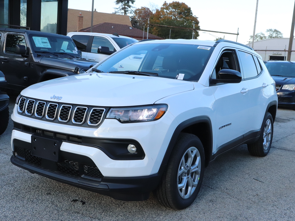 2025 Jeep Compass Latitude 1