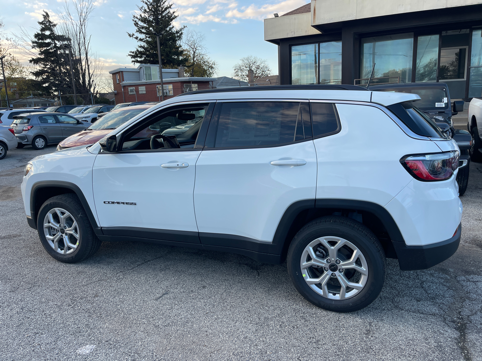 2025 Jeep Compass Latitude 25