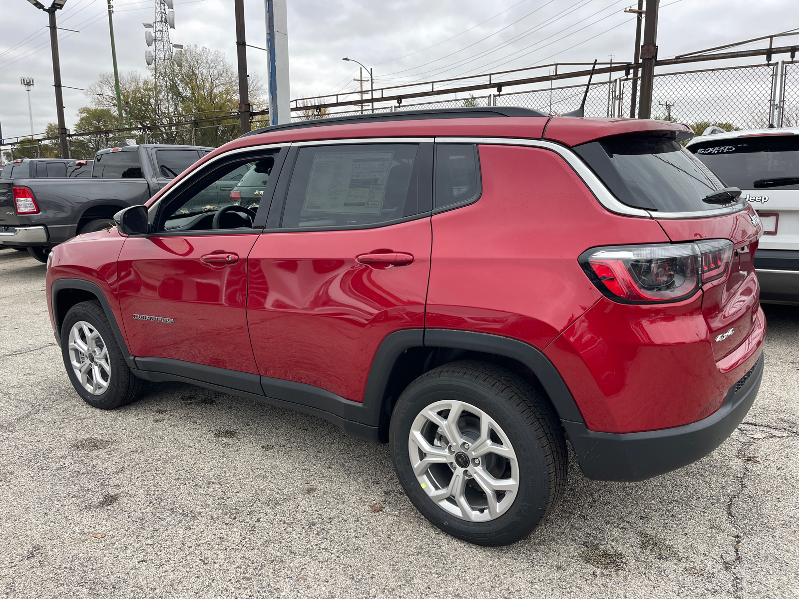 2025 Jeep Compass Latitude 26