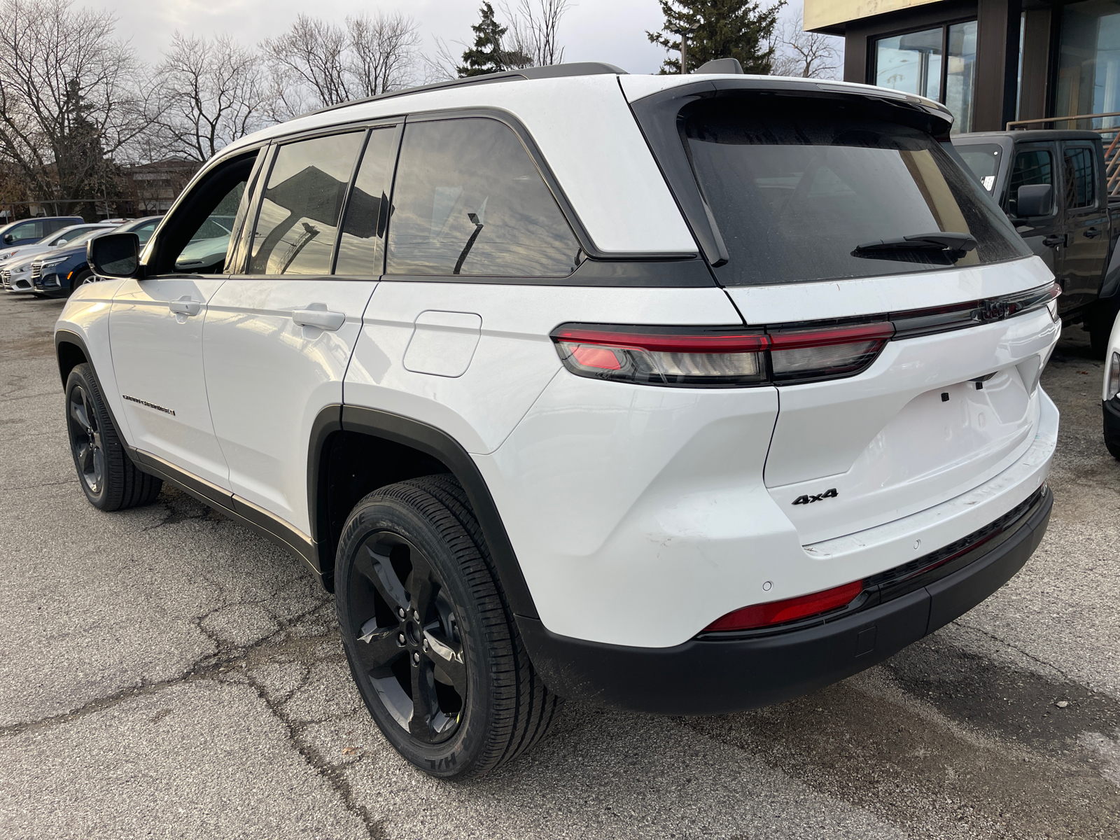 2025 Jeep Grand Cherokee Altitude X 28